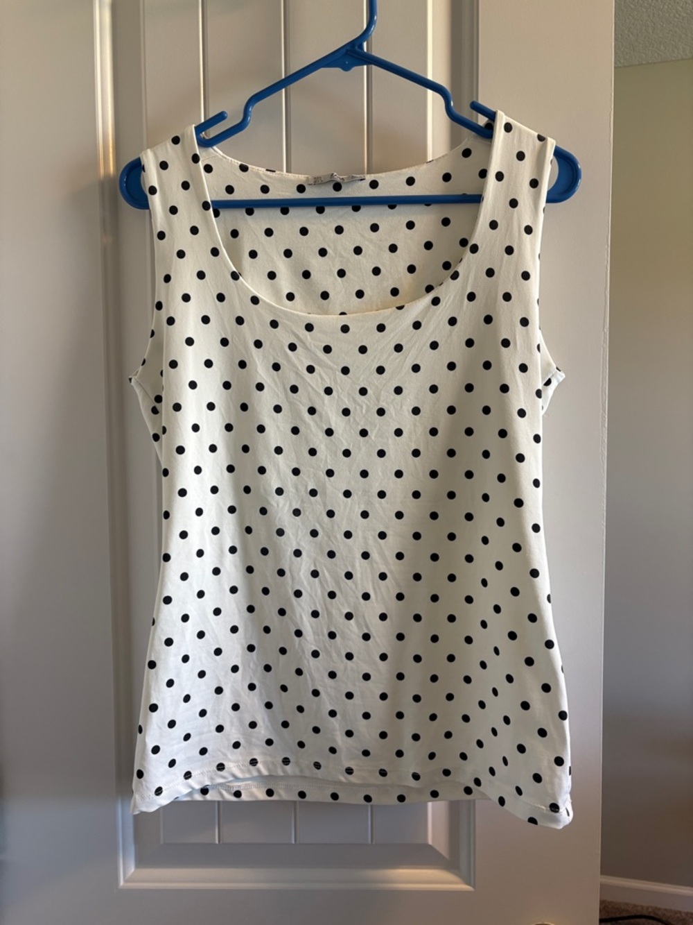 Women’s Zara White Polka Dot Tank Top